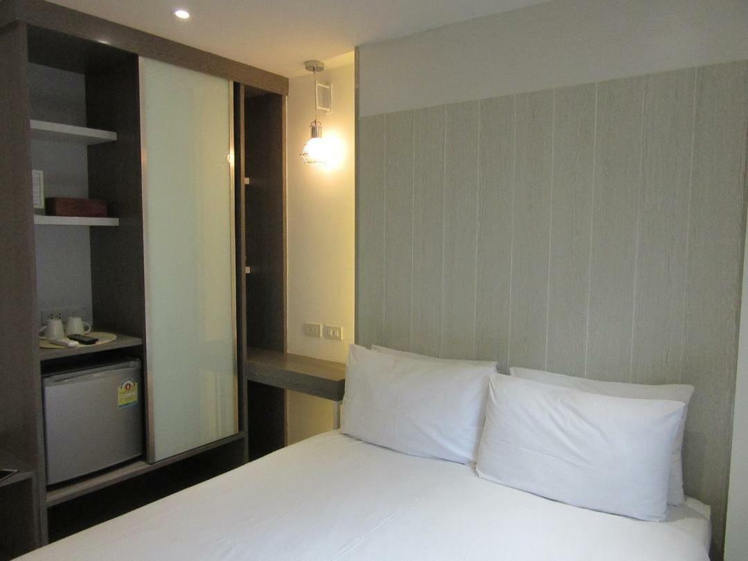 Hotel Urban House Bangkok Esterno foto